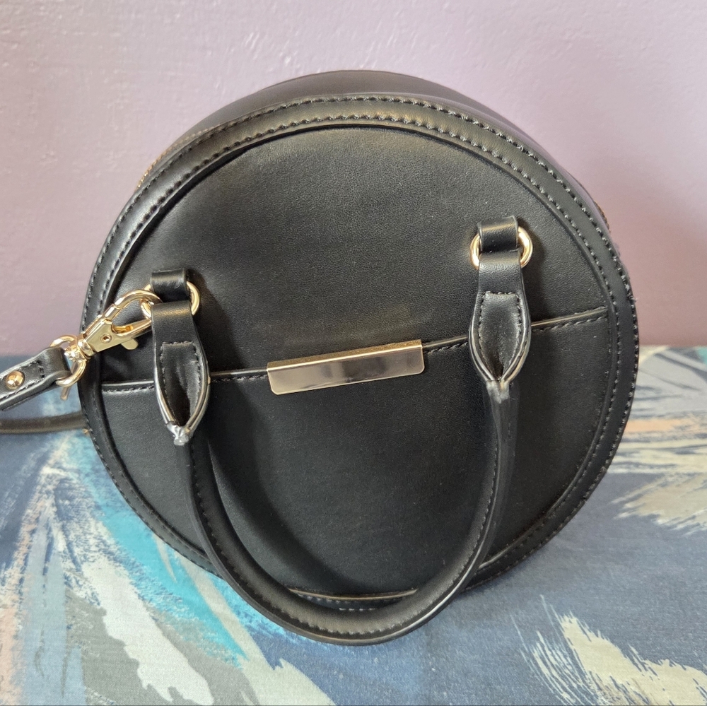 A New Day Round Crossbody Bag - Picture 13 of 13